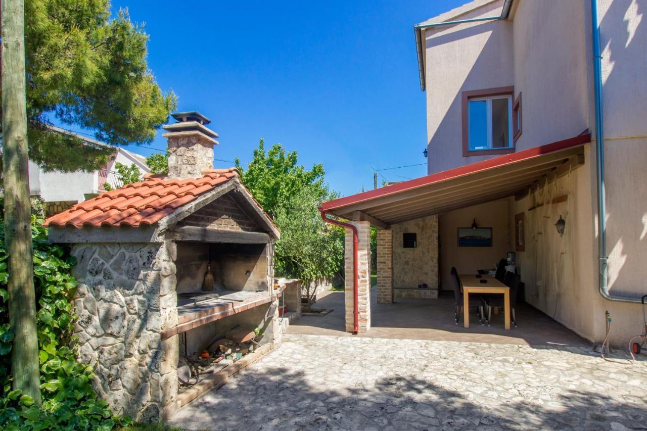 Apartment Apartments By The Sea Pirovac, Sibenik - 6280 Pirovac
